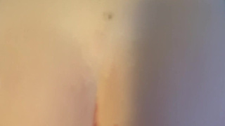 18-ти летняя студентка подставила пизду под большой член одногруппника