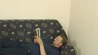 Отъебал дочку вместе с её симпатичной подружкой